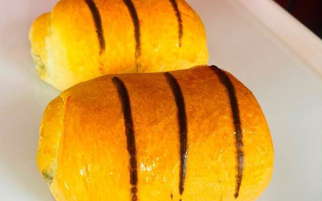 Coklat Pisang Zaytun Bakery